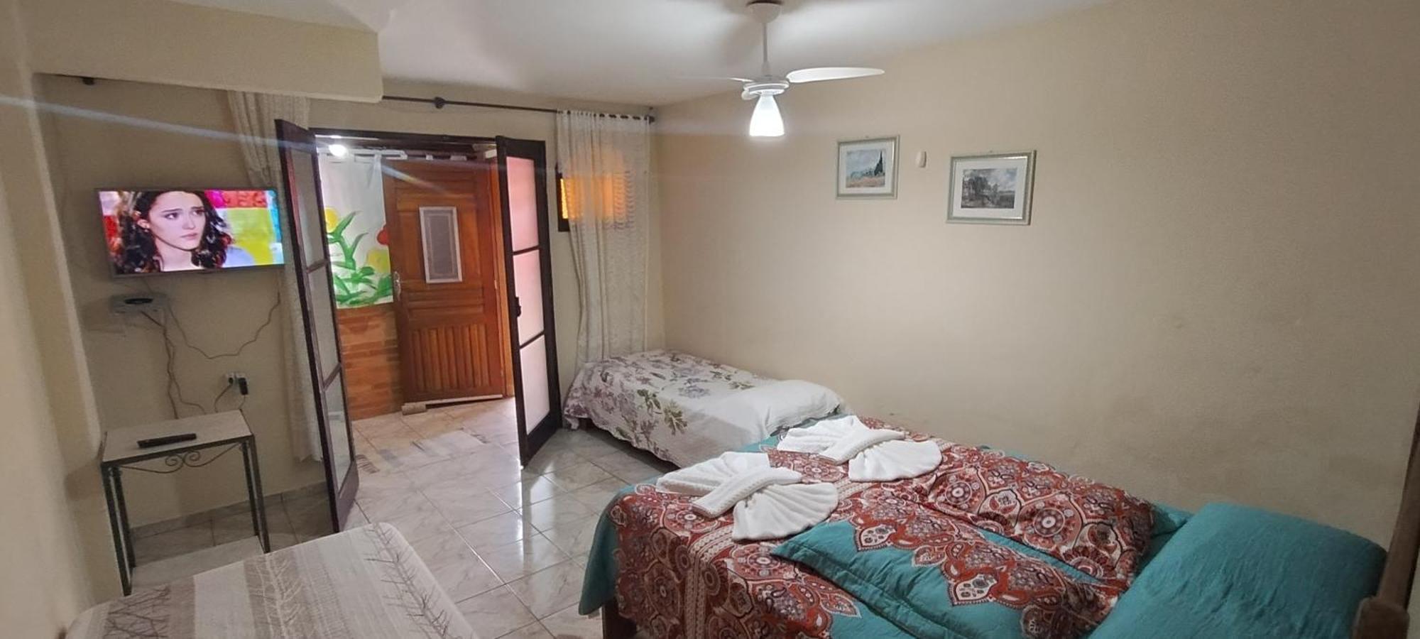 Hospedagem Vila Rica - 500M Do Centro De Cunha Sp מראה חיצוני תמונה